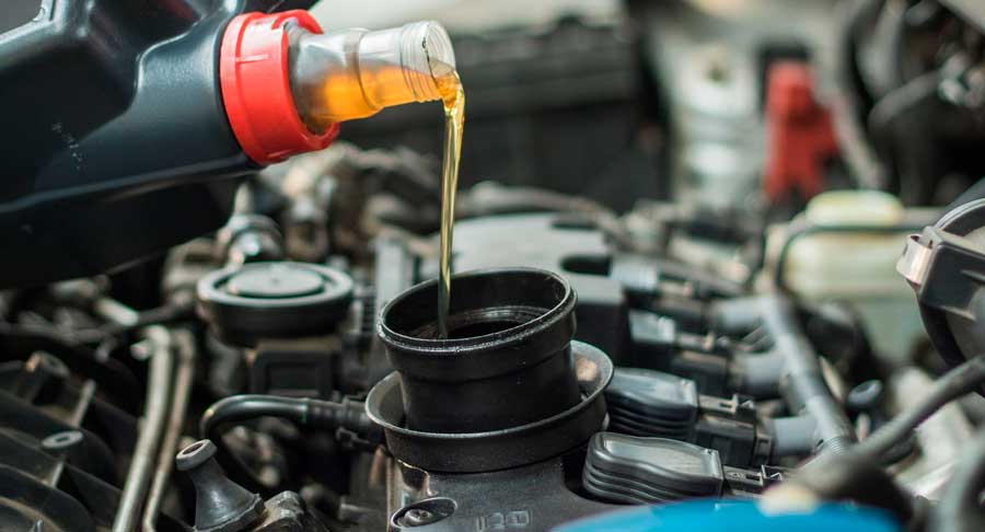 Советы по выбору моторного масла для старых автомобилей