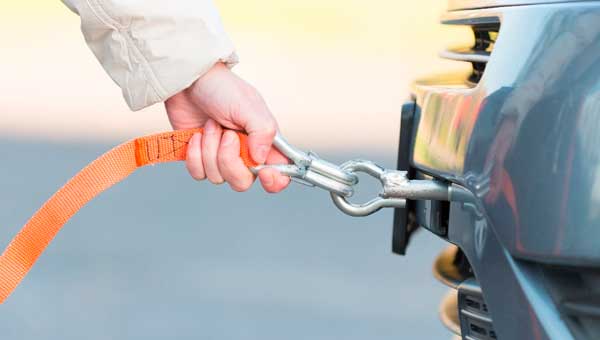 Советы по выбору автомобильного тросика для буксировки