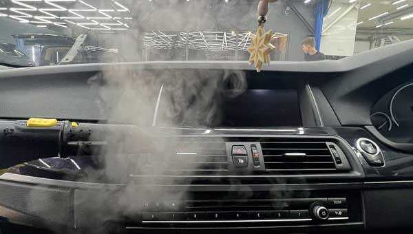 Почему важно регулярно чистить вентиляцию автомобиля